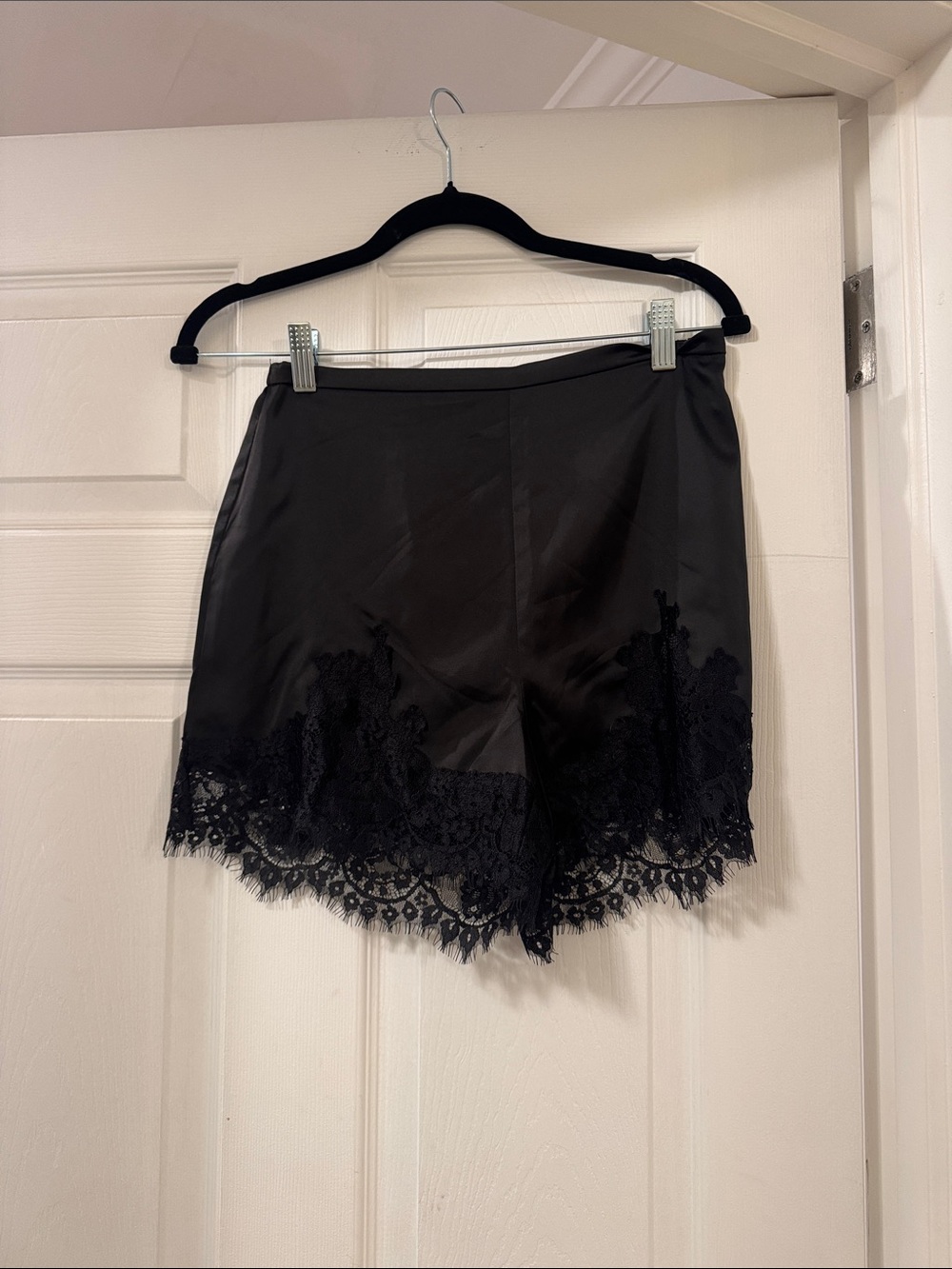 Black Lace Trim Women's Shorts